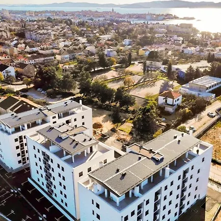Pavin Apartment *